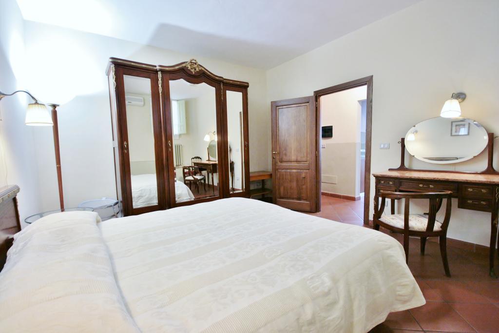 Pepi Apartments Флоренция Экстерьер фото